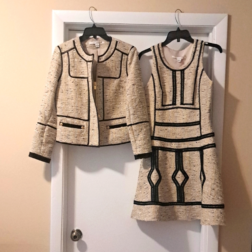 Diane Von Furstenberg Cream & Black Textured Channel  Style Jacket &Dress.
